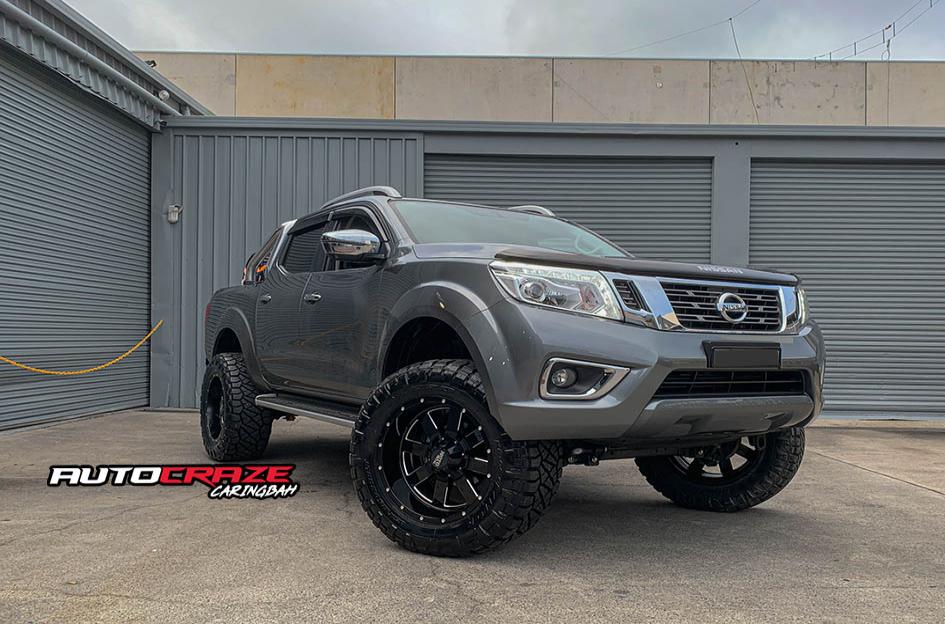 NISSAN NAVARA MO962 GLOSS BLACK